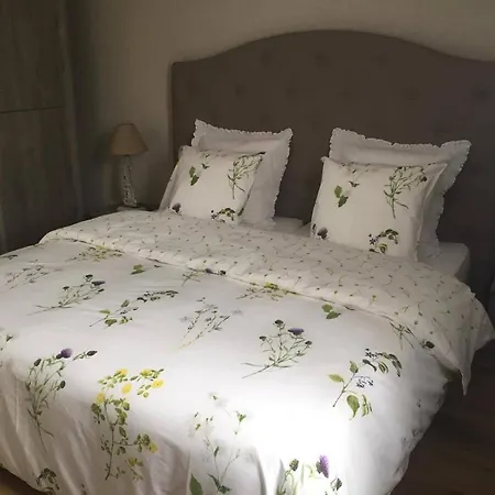 Bienvenue A La Campagne 3 Bed and breakfast